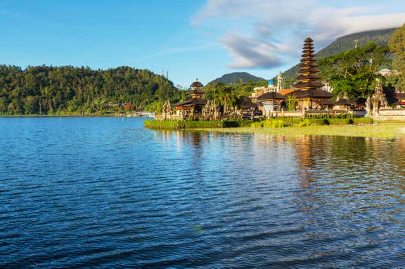 Tanah Lot, the Nung Nung Waterfalls & Bedgul Private Tour